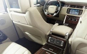 The car's interior Range Rover
