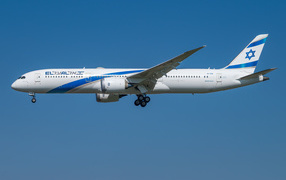 Passenger Boeing 787-9 of El Al