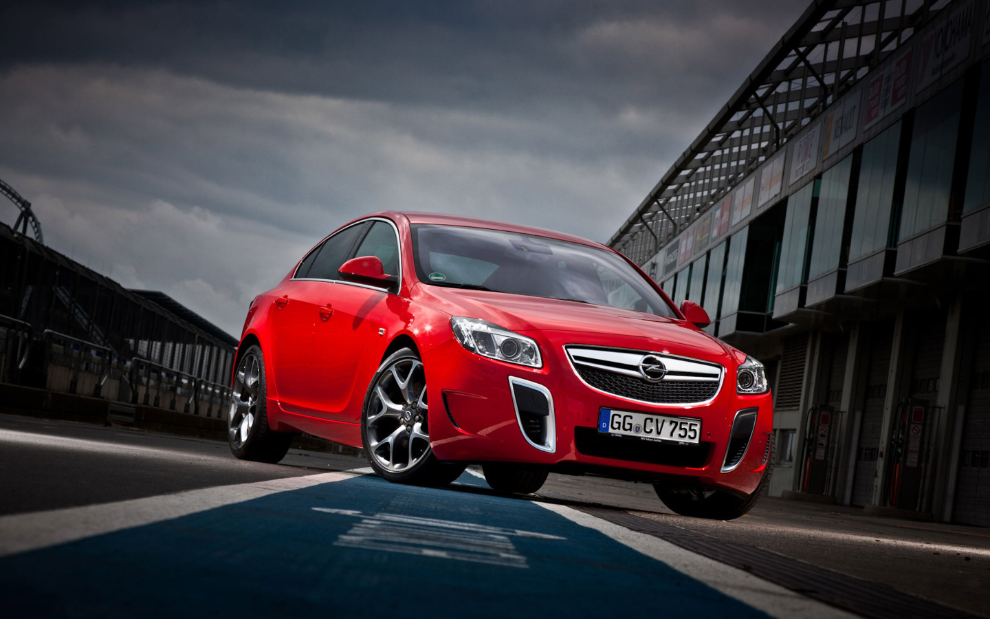 Red Opel