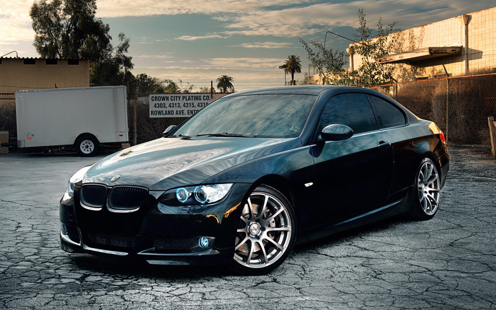 Bmw m3 wallpaper 1680x1050 #2