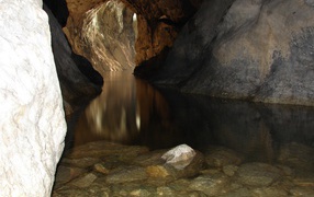 Румынская пещера