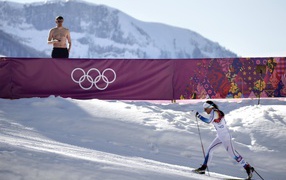Шведская лыжница  Шарлотта Калла обладательница золотой и двух серебряных медалей в Сочи
