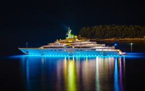 Bright lighting private yacht