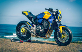 2019 Honda CB1000R motorcycle by the ocean