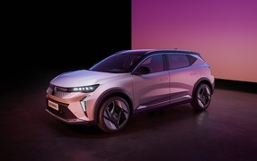 Внедорожник Renault Scénic E-Tech 2024 года