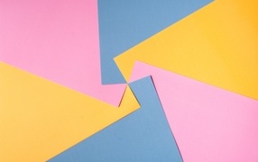 Разноцветные листы бумаги крупным планом