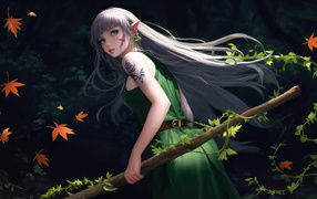 Фантастическая девушка эльф в лесу