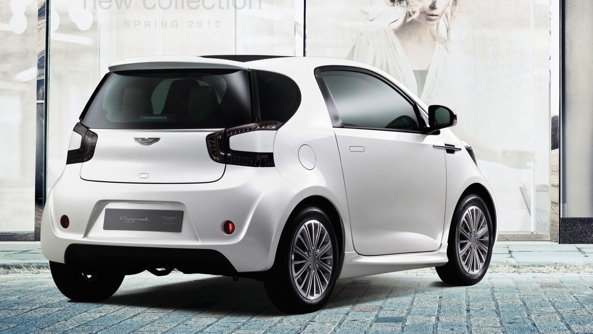 Новый автомобиль Aston Martin cygnet обои для рабочего стола